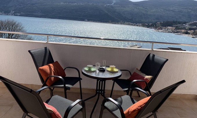Herceg Novi Apartment | Penthouse apartment, balcony with sea view, lift, sleeps up to 4 people