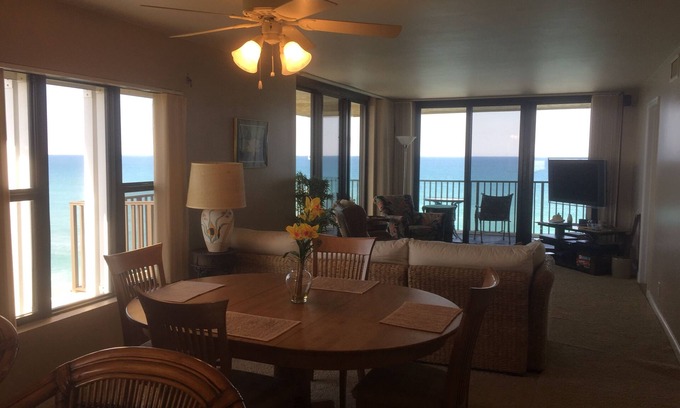 Hutchinson Island South Condo | Penthouse Beachfront Condo with wrap around balcony and pool