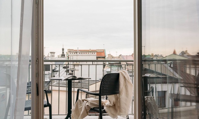 Stare Miasto Apartment | Penthouse Cracovian - LoftAffair