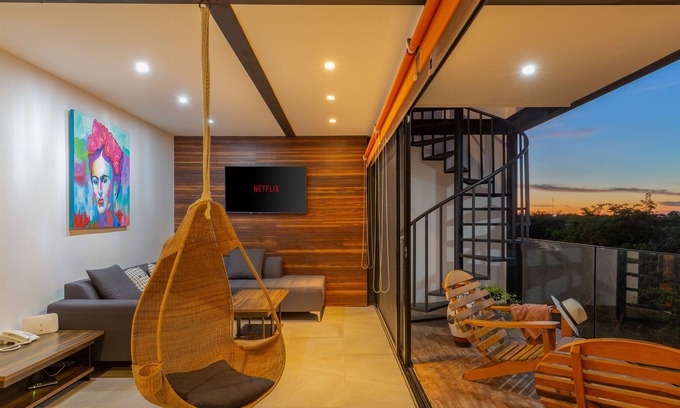 Ek Balam Village Condo | Penthouse ✓Private Roof Pool ✓Bike2Beach ✓30%off