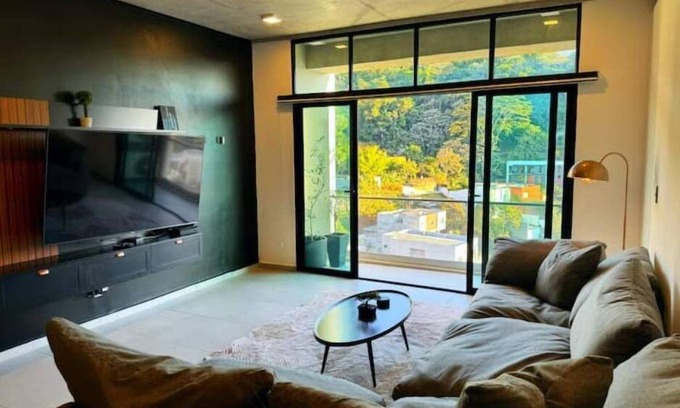 Nuevo Cuscatlan Apartment | Penthouse-Style Spacious 2bd 2bth in Luxury Park Tower Condo - Nuevo Cuscatlan