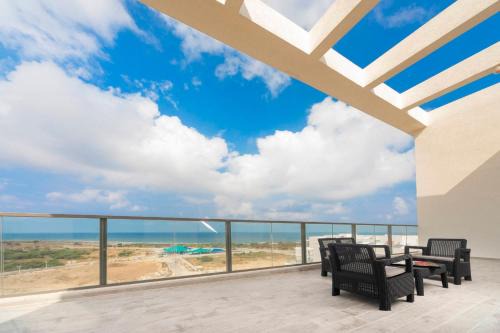 Nahariya Apartment | Penthouse Sunset Balcony by Sea N' Rent