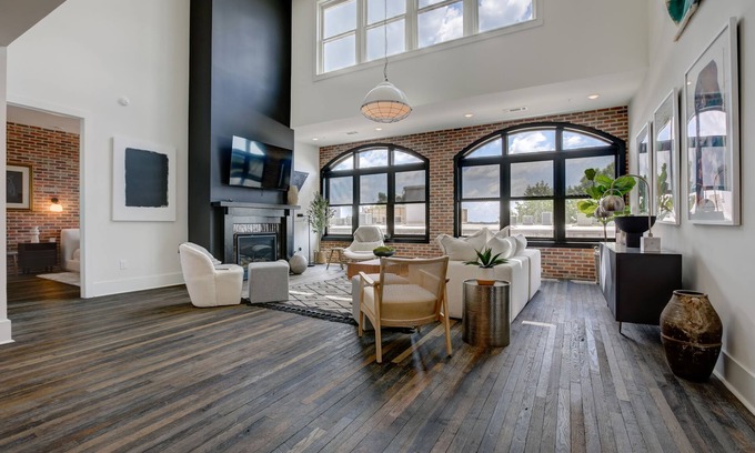 Castleberry Hill Apartment | Penthouse w Rooftop, Private Chef, Secure Parking