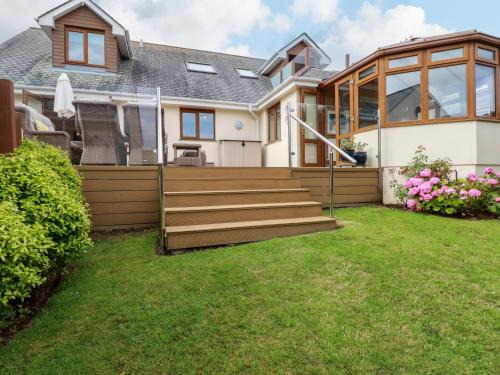 Crantock House | Pentire Reach