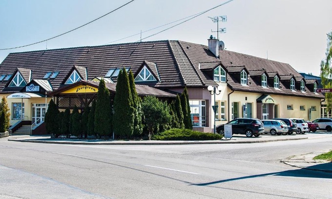 Trencin House | Penzión Evergreen