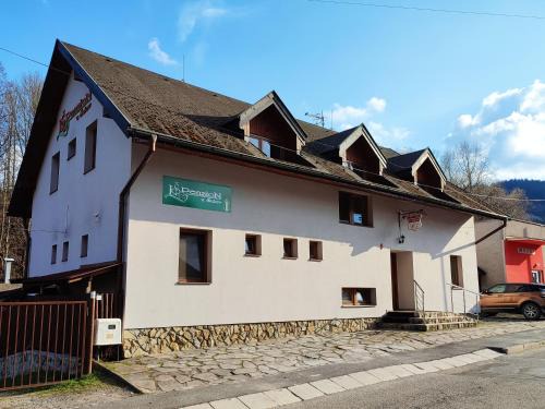 Ruzomberok House | Penzion u Sulov