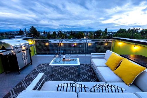 Fremont House | Perch - 47th Elegance
