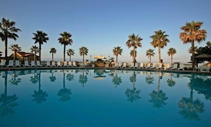 Newport Coast Villa | Perched on a bluff overlooking the beautiful Newport coastline.