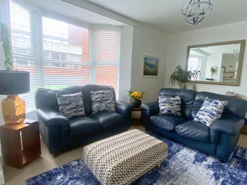 Porthcawl Apartment | Percy House, 2 Bedroom, 4 Bed Flat Near Beach, Porthcawl Town Centre