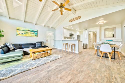 Balboa Peninsula House | Perfect 3 Bedroom Home between the Bay and Beach