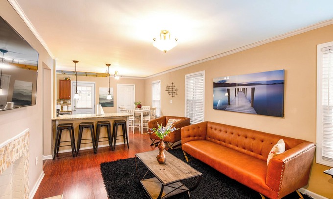 Dilworth House | Perfect 3-Bedroom House Off East BLVD!