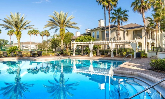 Southside House | Perfect Amenities and Perfect Location