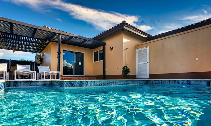 Washington House | Perfect Aruba Getaway Spot w/ Private Pool! GREAT LOCATION