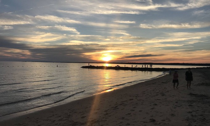 Old Saybrook House | Perfect Beach House & Academic Rental: 3-Bedroom Home, just steps to Beach!
