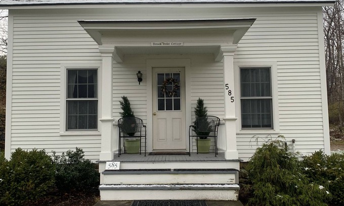 Manchester Center Cottage | Perfect Country Cottage