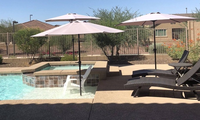 Buckeye House | Perfect Desert Getaway! Check out our five star reviews !Meticulously cleaned!