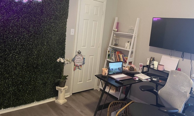 Southwest Arlington House | Perfect DFW LOCATION! Family-Sized with Large office space, game room