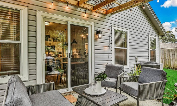 North Beach House | Perfect Escape Near the Beach W/ Gas Grill, Free WiFi, Full Kitchen & Backyard