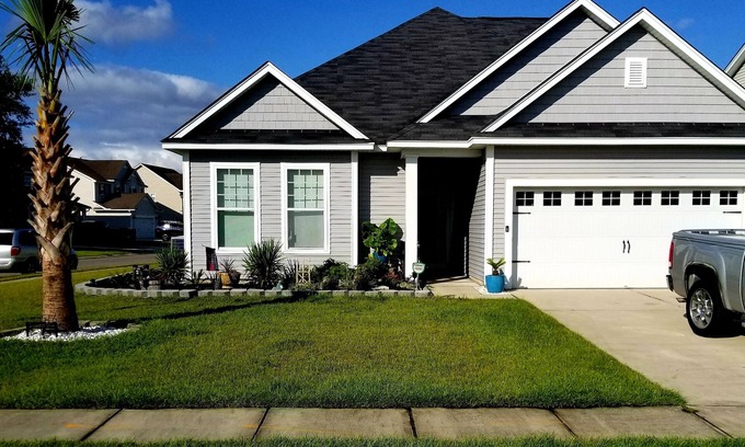 Moncks Corner House | Perfect family getaway home away from home!