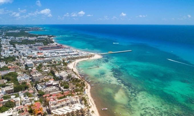 Tohoku Apartment | Perfect Getaway: Beach and 5th Avenue Near You!