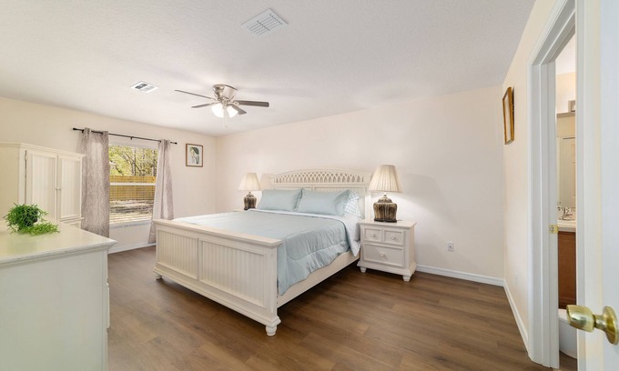 Citrus Springs House | Perfect Getaway #2 Near Rainbow Springs and Withlacoochee Trail head