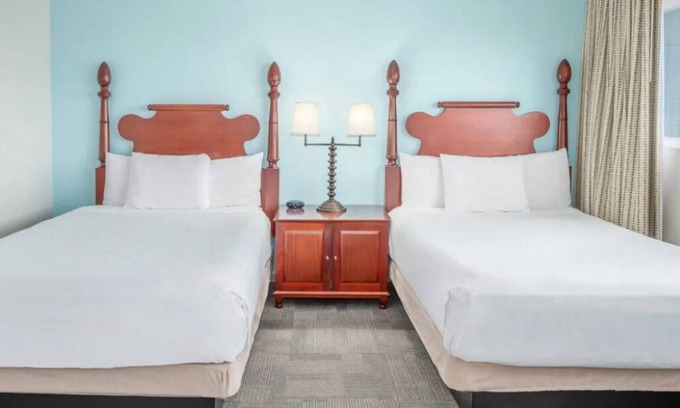 Kahului Hotel | Perfect Island Getaway! 2 Family Ready Garden View Rooms | Pool + Pets Allowed