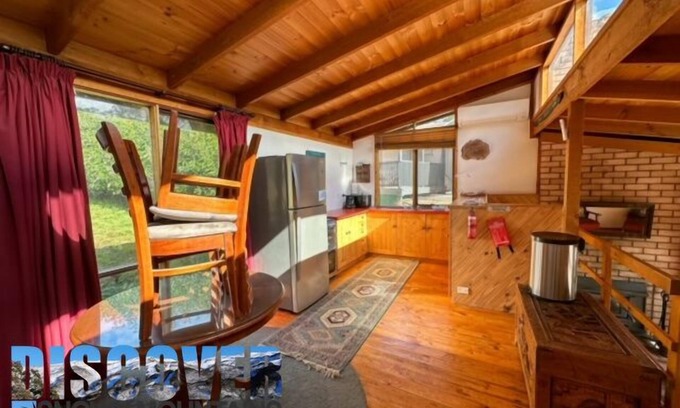 Anglers Reach Apartment | Perfect Little Retreat - Summer or Winter!