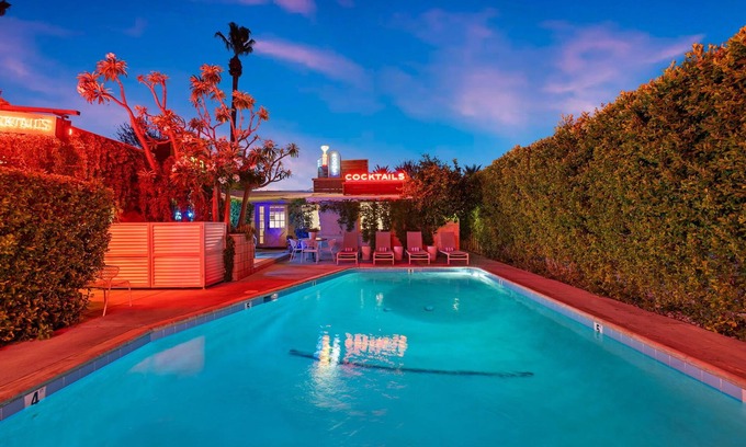 Tahquitz River Estates Cottage | Perfect Location! - El Mirador