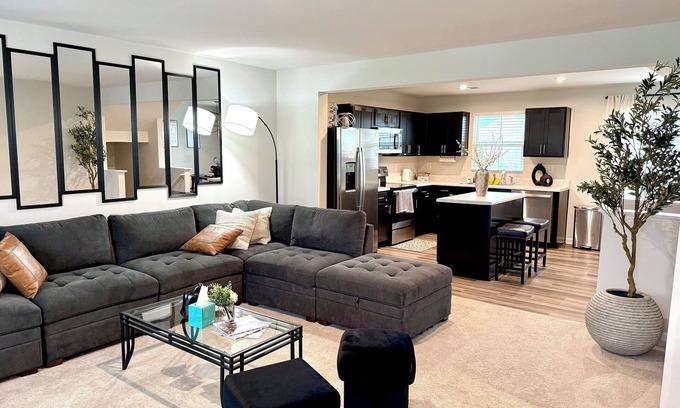 Charlotte House | Perfect Modern Home Near Uptown Charlotte!