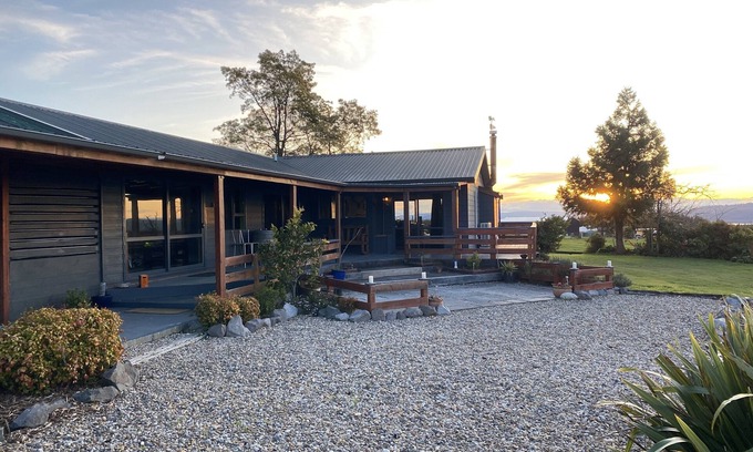 Taupo House | PERFECT Private Family Lifestyle Paradise