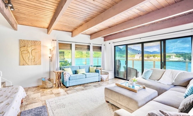 Lihue Apartment | Perfect Private Kalapaki Beach Cliffside Getaway!