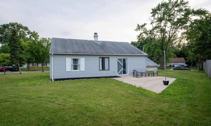 Streamwood House | Perfect Relaxing Escape | LCP Collection