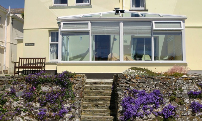 Mevagissey House | Perfect south facing cottage overlooking Mevagissey Harbour and across the bay.