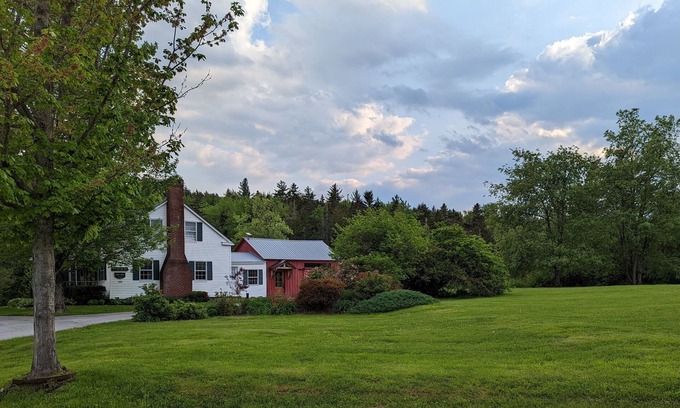 Stratton Other | Perfect VT getaway - great for two families! Starlink Internet, Large Yard