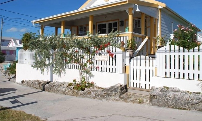 Hope Town Cottage | Perfectly Located, in Picturesque Heart of Hope Town with Dock