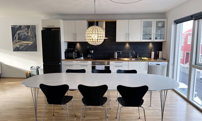 Vesturbær Apartment | Perfectly located, very spacious 2 bedroom apartment in the heart of Reykjavik