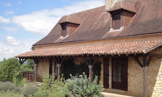 Cubjac House | Perigord house in the heart of the 4 Périgords, spacious, independent