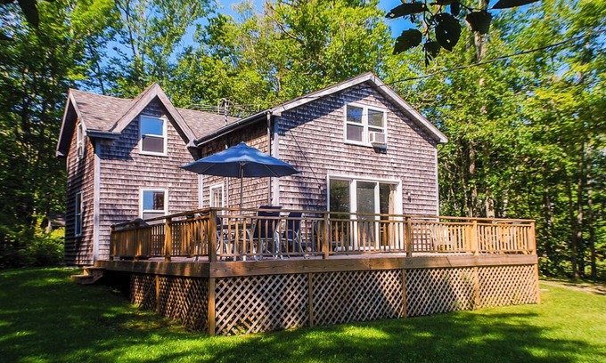 Northport Cabin | PERIWINKLE COTTAGE - Town of Northport - Bayside Village