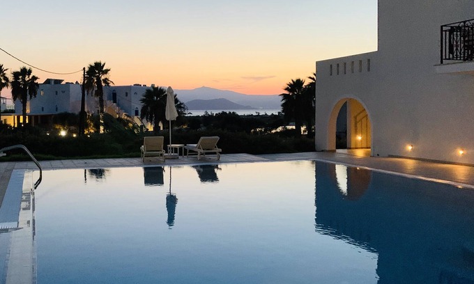 Agios Prokopios Apartment | Perla Hotel