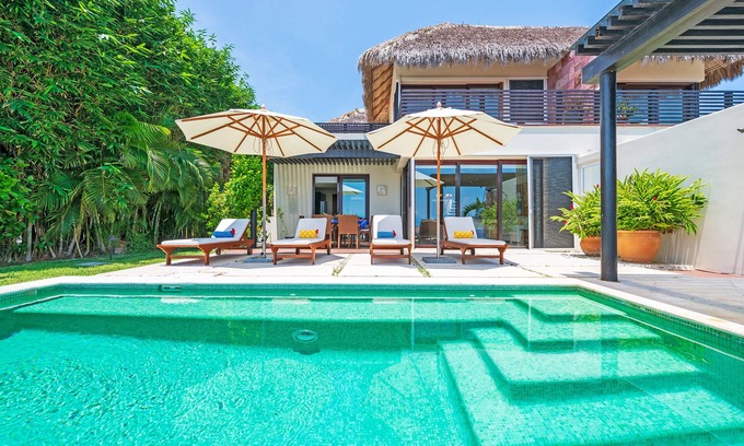 Emiliano Zapata Villa | Perla in Porta Fortuna by Personal Villas - Beautiful Pool and Ocean Views