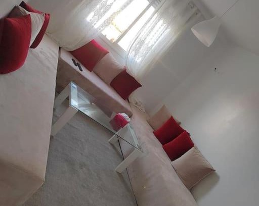 Cherrat Apartment | perle de bouznika 15min walking to the beach plus free unlimited WiFi