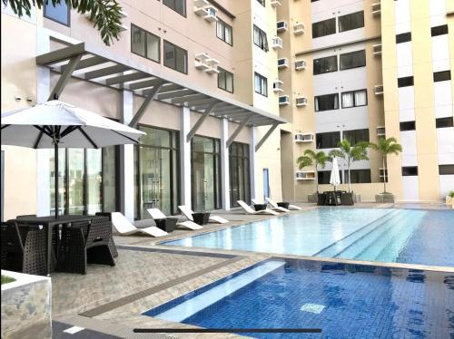 Mabolo Apartment | Persimmon Studio B