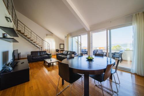 Babin Kuk Apartment | Pervanovo Apartments with Free Parking