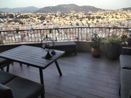 Saint-Sylvestre Apartment | PESSIC'art