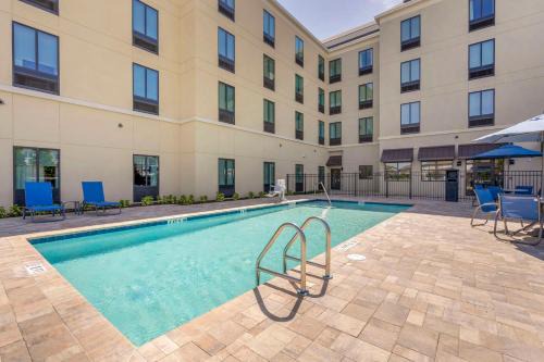 Florida Central Atlantic Coast Hotel | Pestana Orlando Suites - Lake Buena Vista