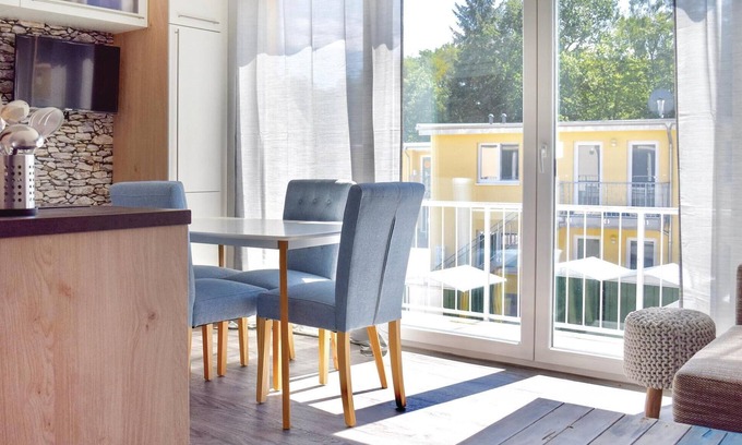 Gelbensande Apartment | Pet friendly apartment