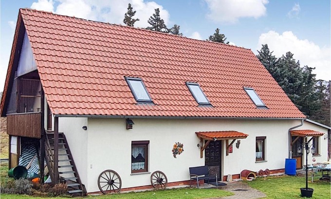 Ruppersdorf Apartment | Pet Friendly Apartment