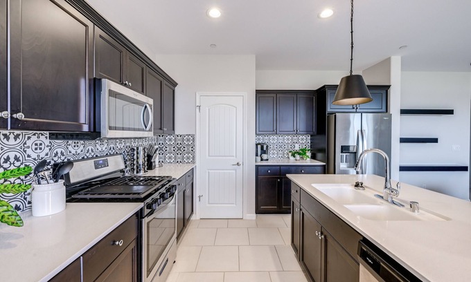 Clovis Cottage | Pet-friendly Clovis Home - Near Mall & Waterpark!