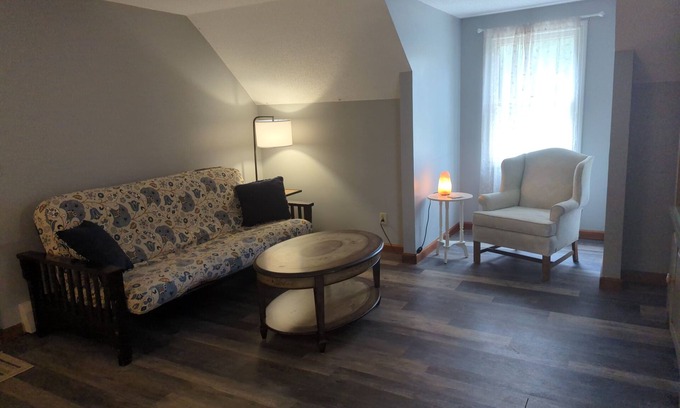South Glastonbury Apartment | Pet Friendly & Family Friendly Second floor apartment with fenced in backyard!