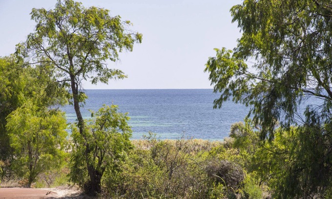 Quindalup House | Pet Friendly, Fuss Free Quindalup Beach House
